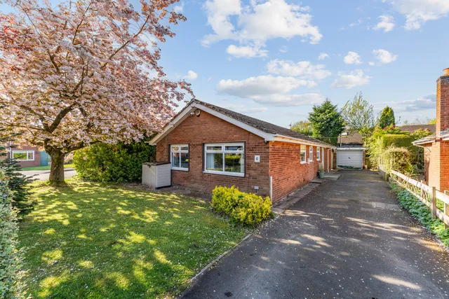 6 The Old Orchard, Northwich CW9 6LH