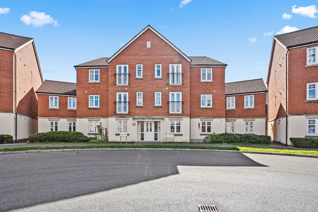 73 Tilia Way, Bourne PE10 0QR