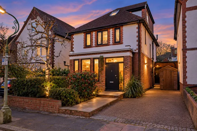 35 Tivoli Road, Brighton BN1 5BG