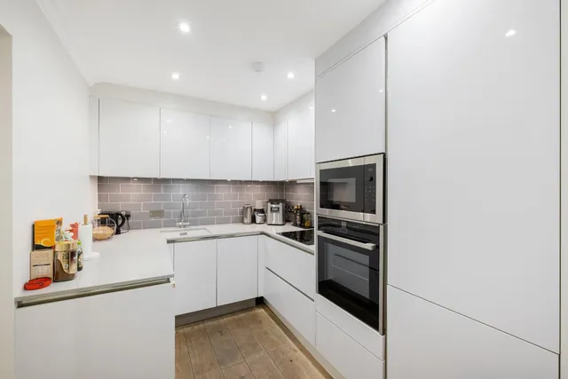 Eaton Mews North, Belgravia, London SW1X