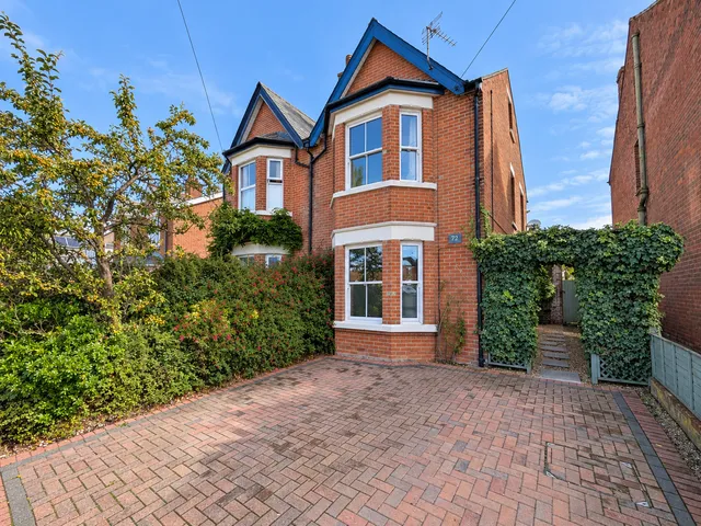 72 Upper Moorgreen Road, Cowes PO31 7LF