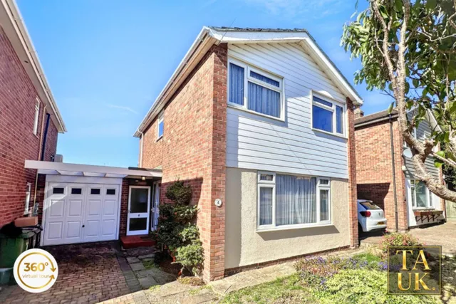 4 Tennyson Road, St Albans AL2 3HY