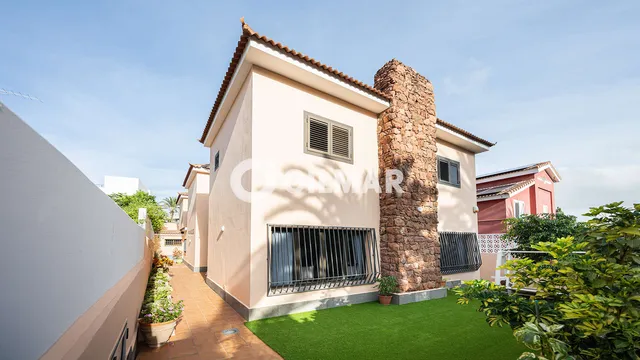 Villa in LAS PALMAS DE GRAN CANARIA, Las Palmas
