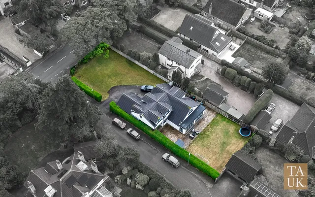 126 Prescot Road, Aughton L39 4SW