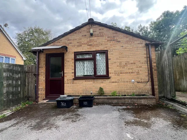 36a Wootton Park, Bristol BS14 9AQ