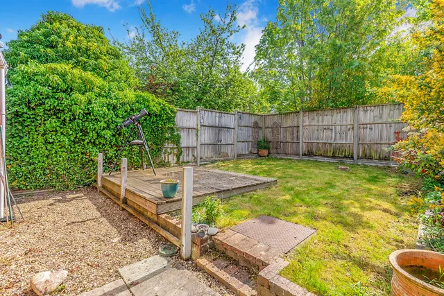 34 South End Road, Andover SP10 2DN
