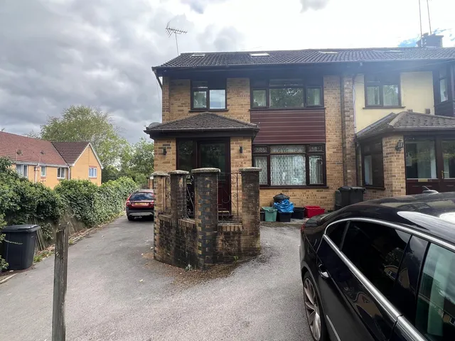 36 Wootton Park, Bristol BS14 9AQ