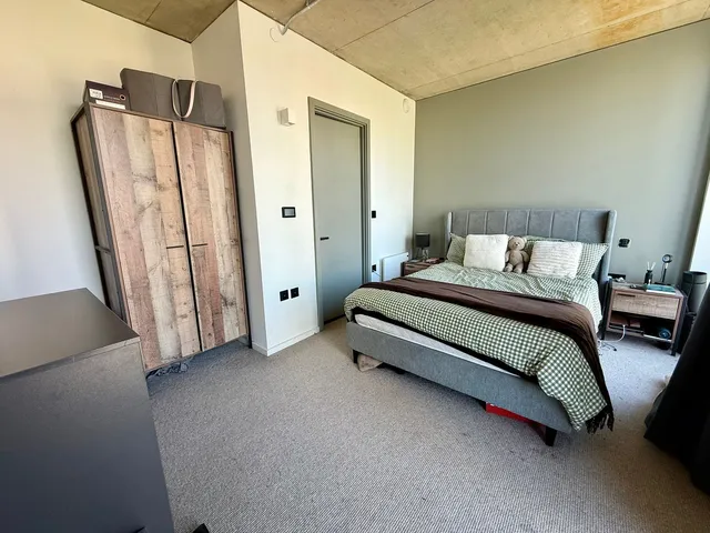 Flat 702, St George's Gardens 1a Spinners Way, Manchester M15 4UY