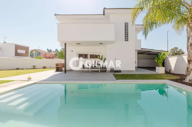 Semi-detached house in CÁDIZ, Cádiz