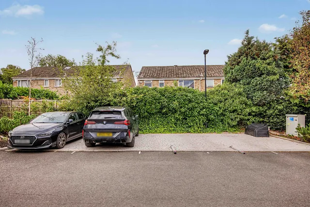 3 Oak Gardens, Cheadle SK8 4AX