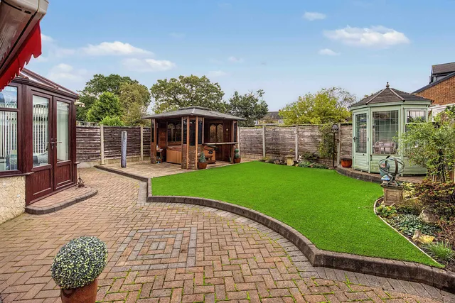 93 Turves Road, Cheadle SK8 6AE