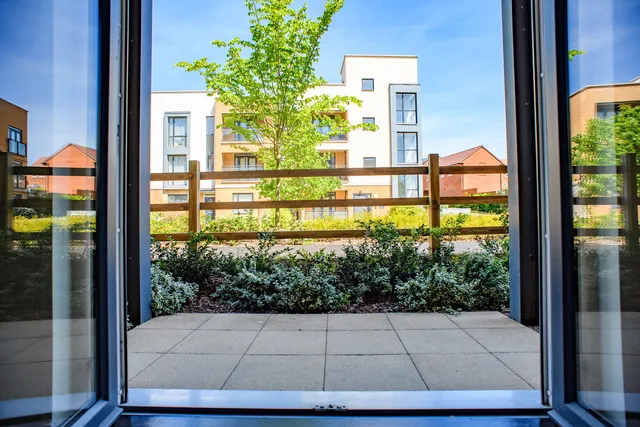 5 Bodycomb Street, Swanscombe DA10 1EZ