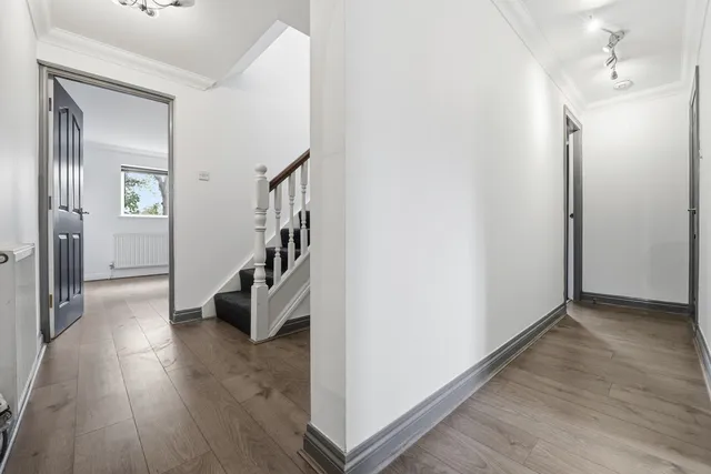 7 Middlewood Road, Poynton SK12 1SH