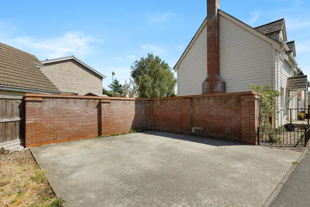 41 St. Johns Road, Colchester CO4 0JW