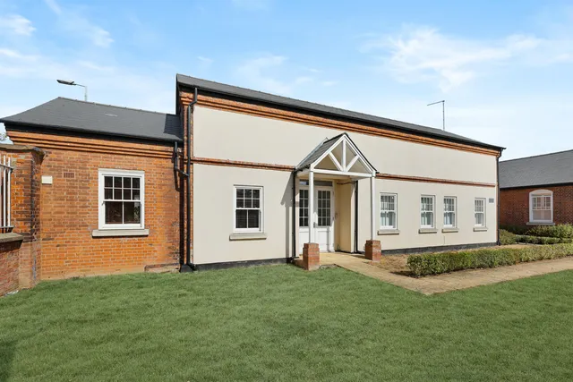1 Quartermaster House Meeanee Mews, Colchester CO2 7LW