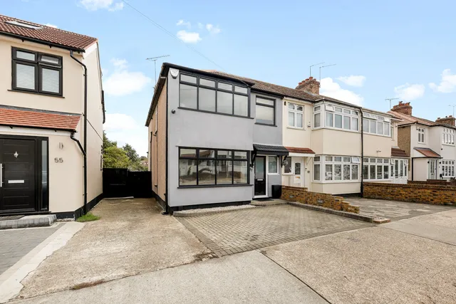 57 Norfolk Road, Upminster RM14 2RE