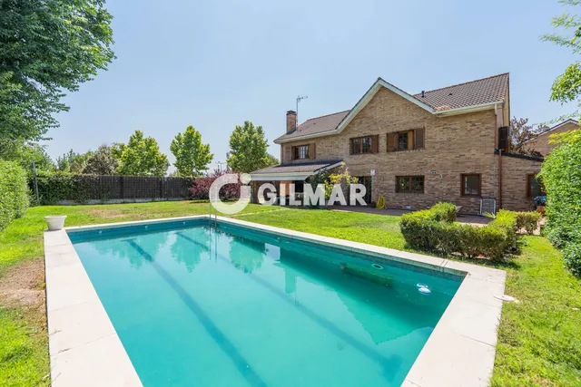 Villa in ALCOBENDAS, Madrid