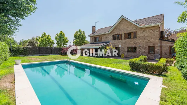 Villa in ALCOBENDAS, Madrid