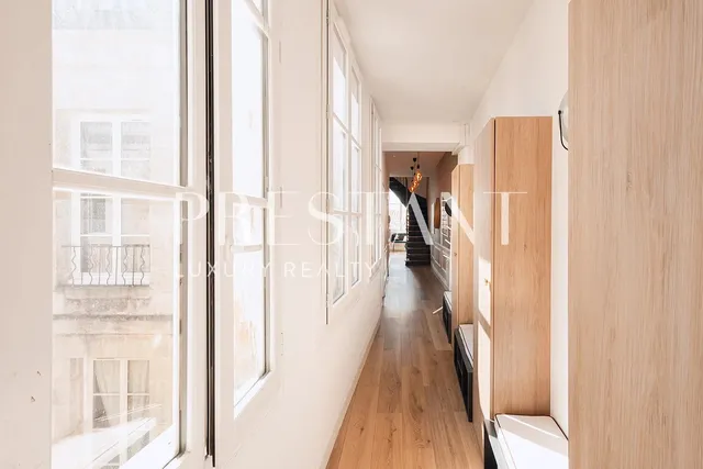 Place de la Bourse - 170 m² top-floor duplex
