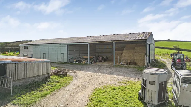 . Fern Hill, Bodmin PL30 4DS