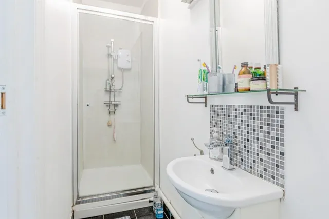 40 Tranmere Avenue, Bristol BS10 7JL