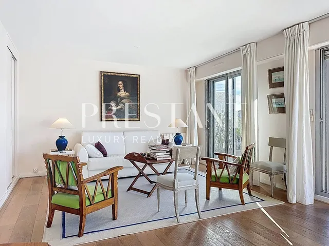 Bare Ownership Apartment – Biarritz Saint-Charles, terraces and ocean view, parking and elevator