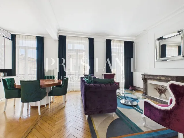 Triangle d'Or - 95m² Haussmannian featured apartment downtown Bordeaux