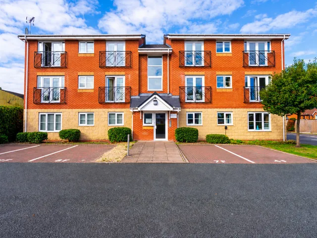 Feathers Court Macarthur Way, Stourport-on-severn DY13 8BY
