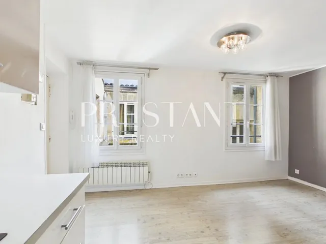 Cours de L'intendance - apartment T2 32m2