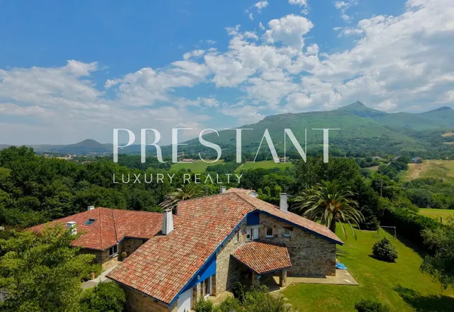 EXCEPTIONAL PROPERTY IN THE HEART OF THE BASQUE COUNTRY