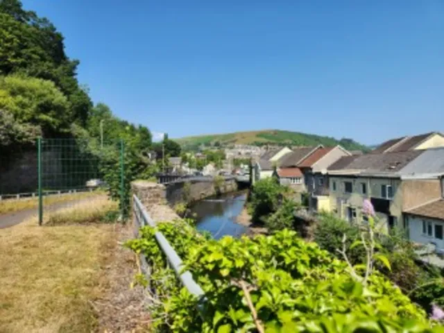 64-66 Pontypridd Road, Porth CF39 9PL
