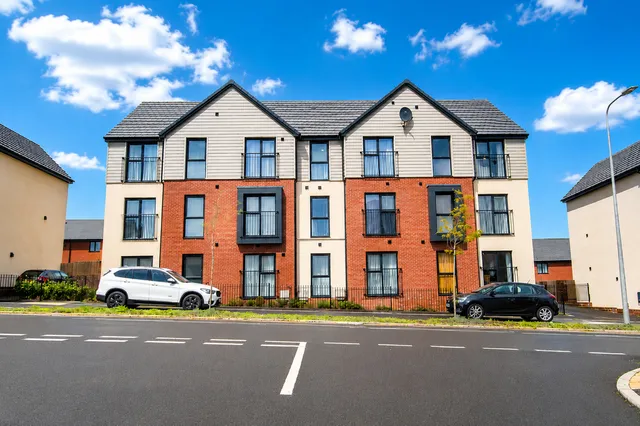 294 Church Road, Cardiff CF3 6YT