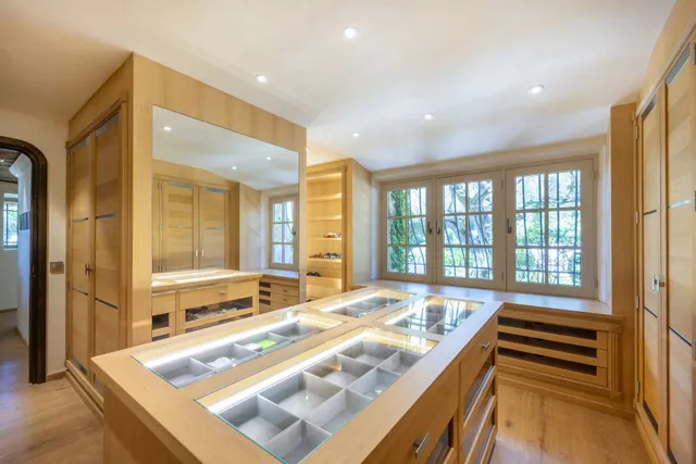 Exceptional Property with sea view