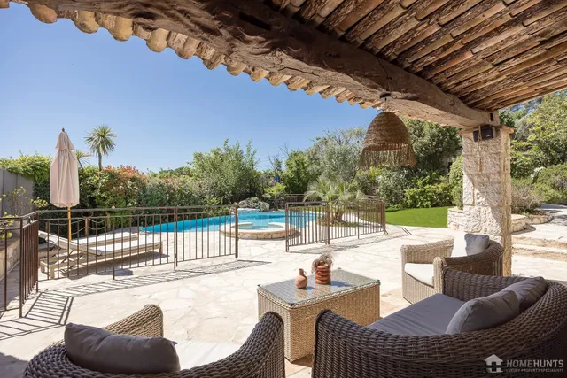 Villa in La Colle Sur Loup, French Riviera