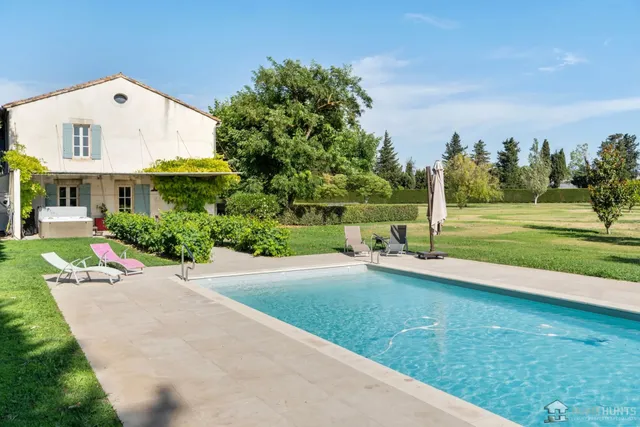 Villa in Alpilles (Saint Remy, Maussane, Arles), Provence - Var