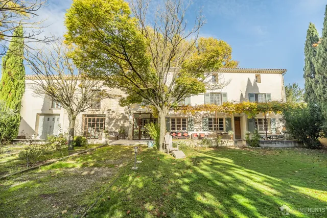 Villa in L Isle Sur La Sorgue, Provence - Var