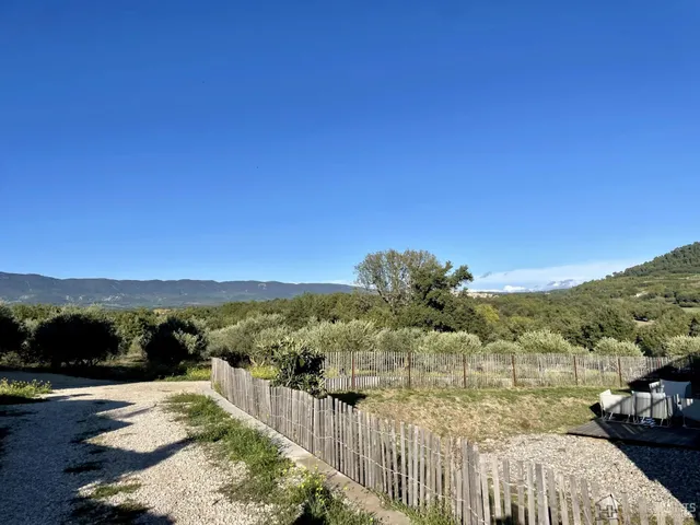 Vineyard in Villelaure, Provence - Var