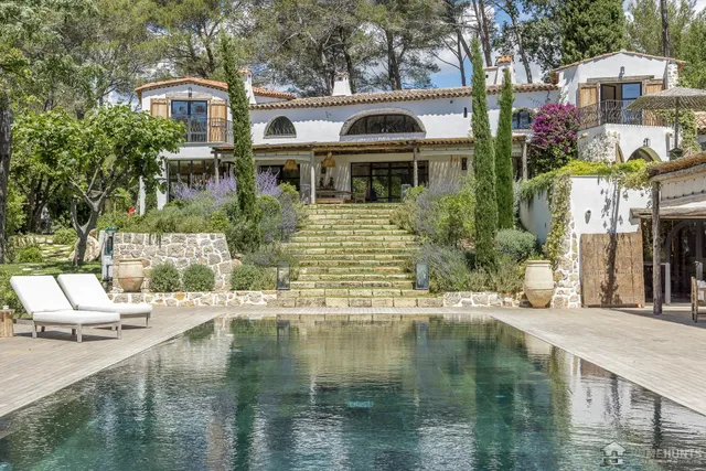 Villa in Mougins, French Riviera