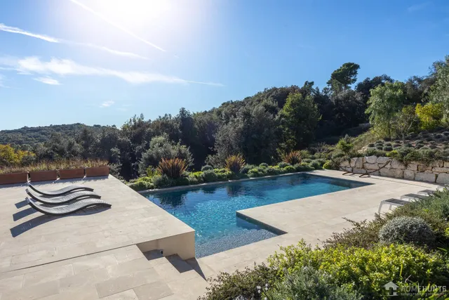 Villa in Roquefort Les Pins, French Riviera