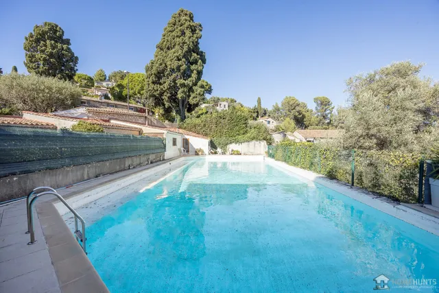Apartment in St Paul, French Riviera