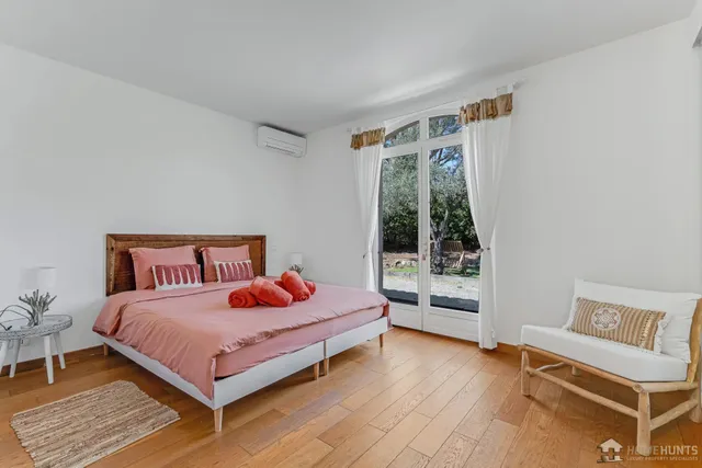 Villa in Grimaud, French Riviera