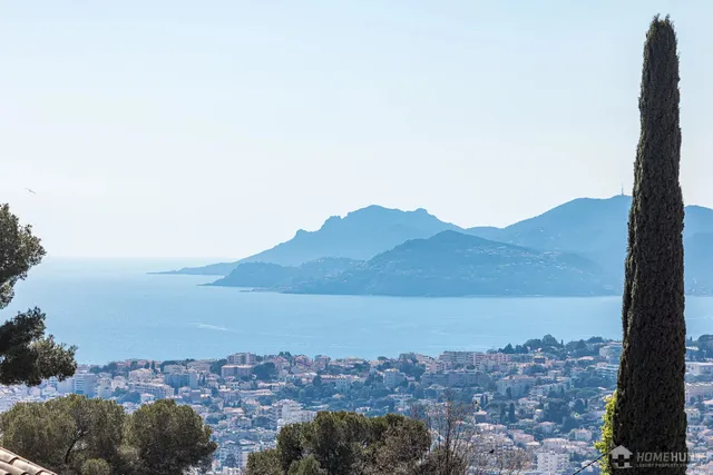 Land in Le Cannet, French Riviera