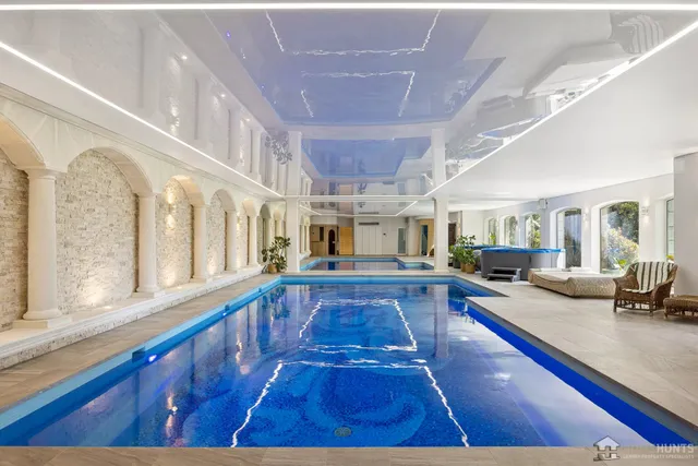 Villa in St Paul, French Riviera