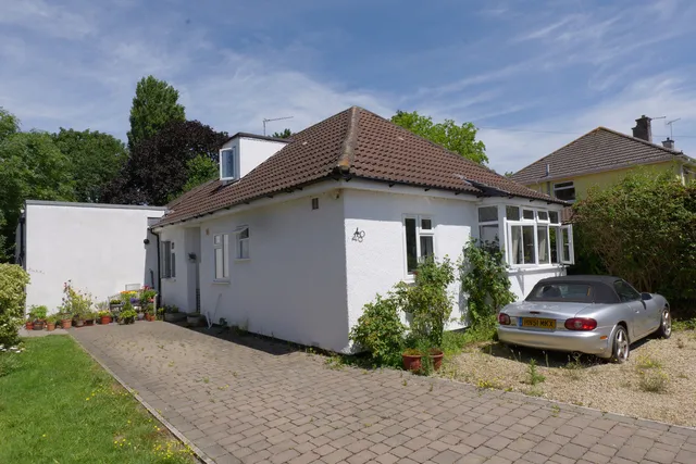 40 Tranmere Avenue, Bristol BS10 7JL