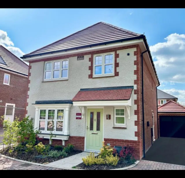 Plot 11 Woodside View, Bishops Green RG20 4HT