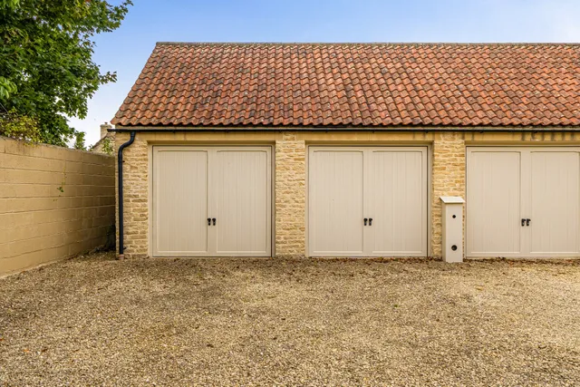 Arlingdon Fields, Cirencester, GL7