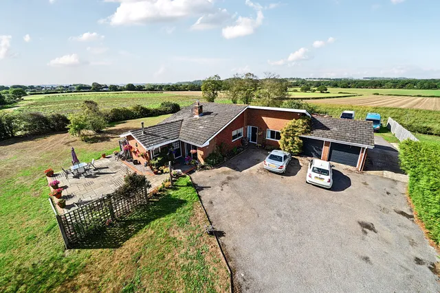 Forge Road, Kingsley, GU35
