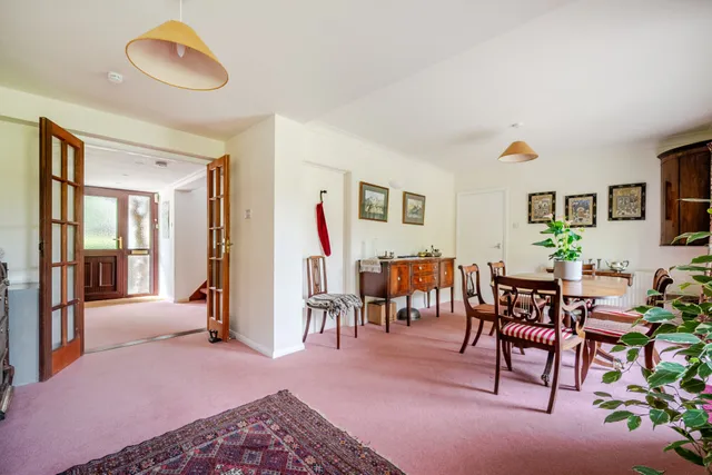 Hewshott Grove, Liphook, GU30