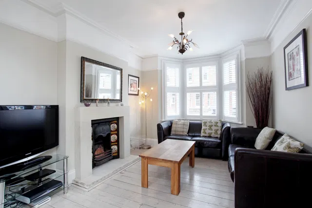Devereux Road, Windsor, SL4