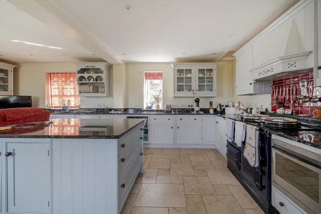 Church Road, Great Cheverell, SN10